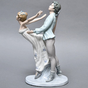 Коллекционная Фарфоровая статуэтка «Балетная пара. Танец», Nao by Lladro Испания, 80-е гг.
