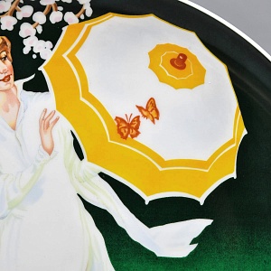Коллекционная Фарфоровая тарелка серия Persil «Леди с желтым зонтиком», Hutschenreuther Германия. 