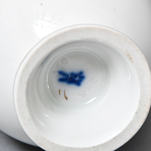 Коллекционный Фарфоровый Соусник - Кувшинчик «Мейсенские цветы», MEISSEN Германия.