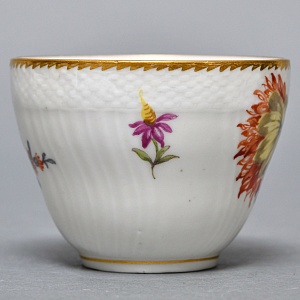 Антикварная Фарфоровая Кофейная пара «Цветочный букет», Royal Copenhagen Дания, 1870 - 1890 годы. 