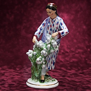 Редкость! Авторская Фарфоровая статуэтка «Узбечка с хлопком», ЛФЗ СССР 1955 год. 