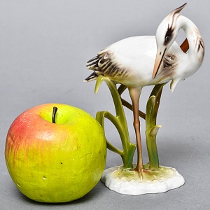 Коллекционная Фарфоровая статуэтка «Птица. Цапля в камышах», Kaiser Германия, 1979 - 1990 годы.