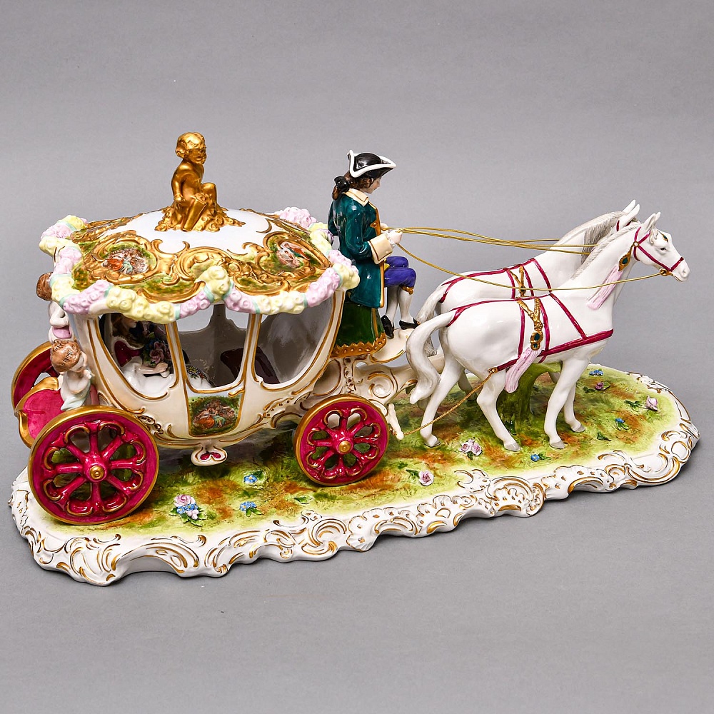 Большая Фарфоровая статуэтка «Карета с влюбленной парой», Scheibe Alsbach Германия, 1925 - 1962 гг. 