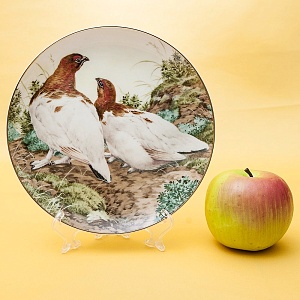 Коллекционная Тарелка «Лесной Год - НОЯБРЬ» Фарфор, Studio Fine Porcelaine Англия -1983 год.