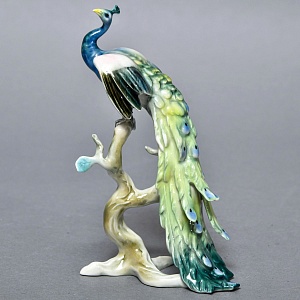 Коллекционная Фарфоровая статуэтка «Птица. Павлин на ветке», Kaiser Германия, середина ХХ века. 
