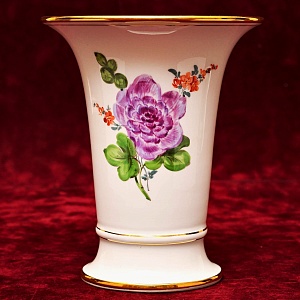 Коллекционная Фарфоровая Ваза «MEISSEN Blumen» H-16,5 см., MEISSEN Германия, 1924 -1934 годы.