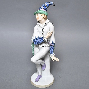 Антикварная Фарфоровая статуэтка Арт Деко «ШУТ», Karl Ens Германия, первая половина ХХ века. 