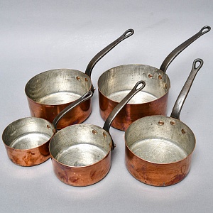 Винтажный Набор из 5-ти Медных Ковшиков разных размеров Франция, середина ХХ века.