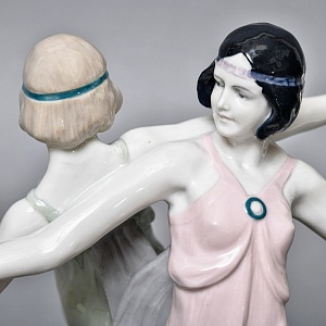 Антикварная Фарфоровая статуэтка «Танцующие девушки», Karl Ens Германия, первая половина ХХ века. 