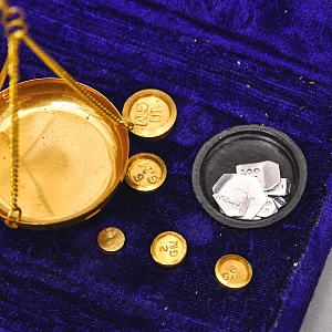 Ювелирные Антикварные Настольные весы с разновесами в футляре, Англия, начало ХХ века! 