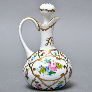 Винтажный Фарфоровый набор Два Соусника на подносе «Цветочная россыпь», Limoges Франция.