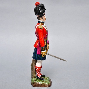 Коллекционная Фарфоровая статуэтка «Солдаты Британской армии. Черный Дозор», SITZENDORF Германия. 