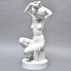 РЕДКОСТЬ! Большая Фарфоровая статуэтка «Обнаженная купальщица», Herend Венгрия.