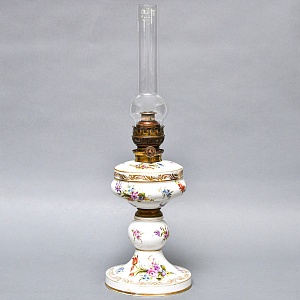 Старинная Керосиновая Фарфоровая Лампа MATADOR Ludwigsburg Германия, начало ХХ века.