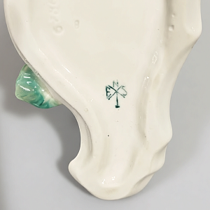 Коллекционная Фарфоровая статуэтка «Цветы Розы», Karl Ens Германия, первая половина ХХ века.