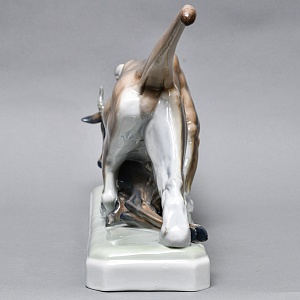 Большая! Авторская Фарфоровая статуэтка «ПУМА С ДОБЫЧЕЙ», ROSENTHAL Германия - 1938 год. 