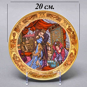 Тарелка - Блюдо «Оперы Рихарда Вагнера. Тристан и Изольда», Фарфор Hutschenreuther Германия. 