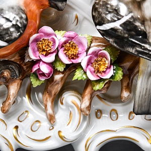 Каминные Кварцевые Часы «Певчие Птицы», фарфор Unterweissbach, Германия 80-е годы ХХ века.