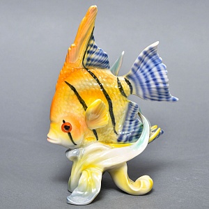 Коллекционная Фарфоровая статуэтка «Аквариумная рыбка. Скалярия», GOEBEL Германия, 1950 - 1955 годы. 