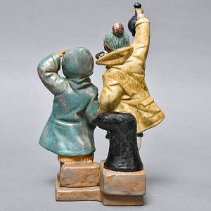 Коллекционная Фарфоровая статуэтка «Дети с фонарем», Lladro серия Грес, Испания.