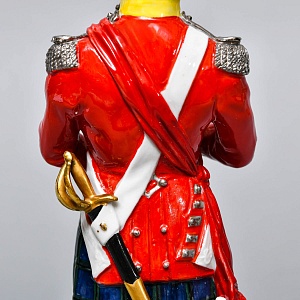 Коллекционная Фарфоровая статуэтка «Солдаты Британской армии. 93-й пехотный полк», SITZENDORF Германия.