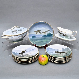 Столовый Фарфоровый сервиз «Охота» на 12 персон, Kaestner Saxonia Германия, первая половина ХХ века.