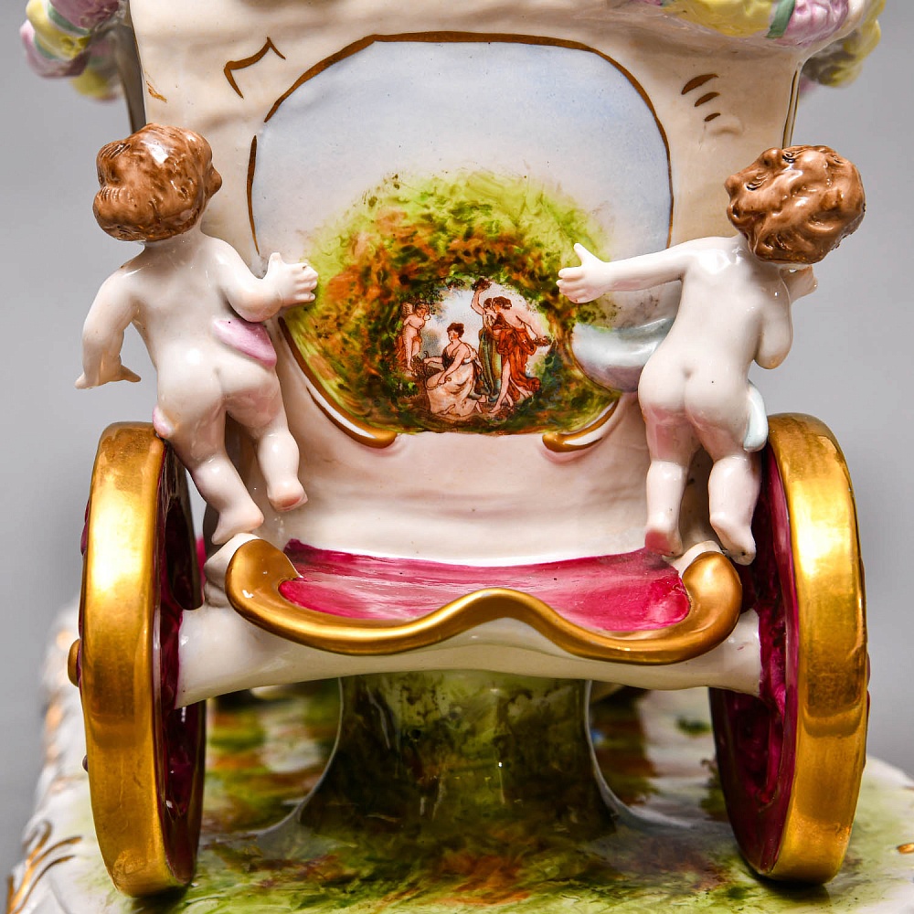 Большая Фарфоровая статуэтка «Карета с влюбленной парой», Scheibe Alsbach Германия, 1925 - 1962 гг. 