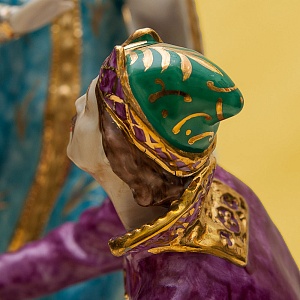 Авторская Фарфоровая статуэтка «Царе́вна-лягу́шка», СССР Дулево, 50-е года.