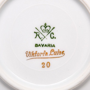 Антикварная Кофейная пара «Фиалки» из коллекции «Viktoria Luise», Rosenthal Германия, 1891 - 1906 годы.
