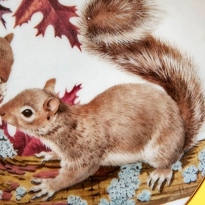 Коллекционная Тарелка «Лесной Год - ОКТЯБРЬ» Фарфор, Studio Fine Porcelaine Англия -1982 год.