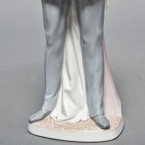  Коллекционная Фарфоровая статуэтка «Врач - Стоматолог», Lladro Испания, 1977 год.