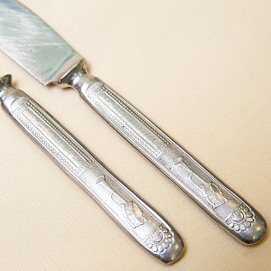 Редкость! Пионерский Сервировочный Набор для Завтрака «Нож и Вилка», металл нержавейка, МИНПРОМ СССР - 1956 год