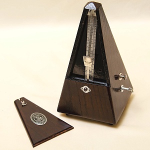 Старинный Механический Метроном в деревянном корпусе, System MAELZEL Германия - 50 гг.