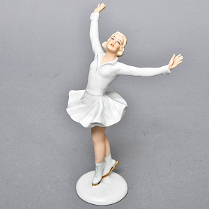 Коллекционная Фарфоровая статуэтка «Девушка фигуристка», Schau Bach Kunst Германия, 1953 - 1962 годы.