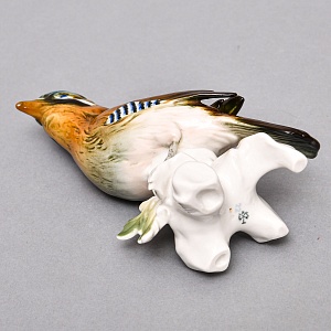 Птица - Фарфоровая статуэтка «Сойка», Karl Ens Германия, первая половина ХХ века.