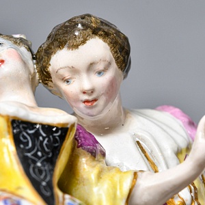 Коллекционная Фарфоровая статуэтка «Пара на Карнавале», Edme Samson Франция, 1940 - 1969 годы. 