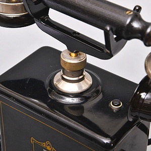Старинный Настольный Телефонный аппарат - Телефон «JYDSK - Telefon Aktieselskab», Дания -1908 год.