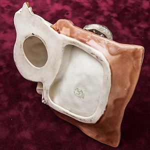 Коллекционная статуэтка - мелочевница «Киргизка с ковром», Фаянс ЗиК Конаково СССР, 1957 год. 