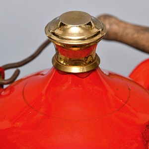 Антикварная Канистра для бензина - Эмалированный Бидон на 2 литра, Германия начало ХХ века.