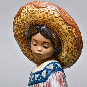 Коллекционная Фарфоровая статуэтка «Мексиканский мальчик в сомбреро», Lladro серия Грес, Испания.