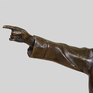 Авторская Настольная Лампа - Статуэтка "СТАЛИН" L'atelier ART & Bronze Франция, конец ХХ - начало ХХI веков.