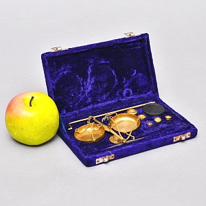 Ювелирные Антикварные Настольные весы с разновесами в футляре, Англия, начало ХХ века! 