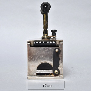 Старинный Никелированный Угольный Чугунный Утюг Германия начало ХХ века.