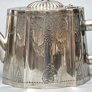 Старинный Заварочный Чайник. Метал Silverplate, SHEFFIELD Англия начало ХХ века. 
